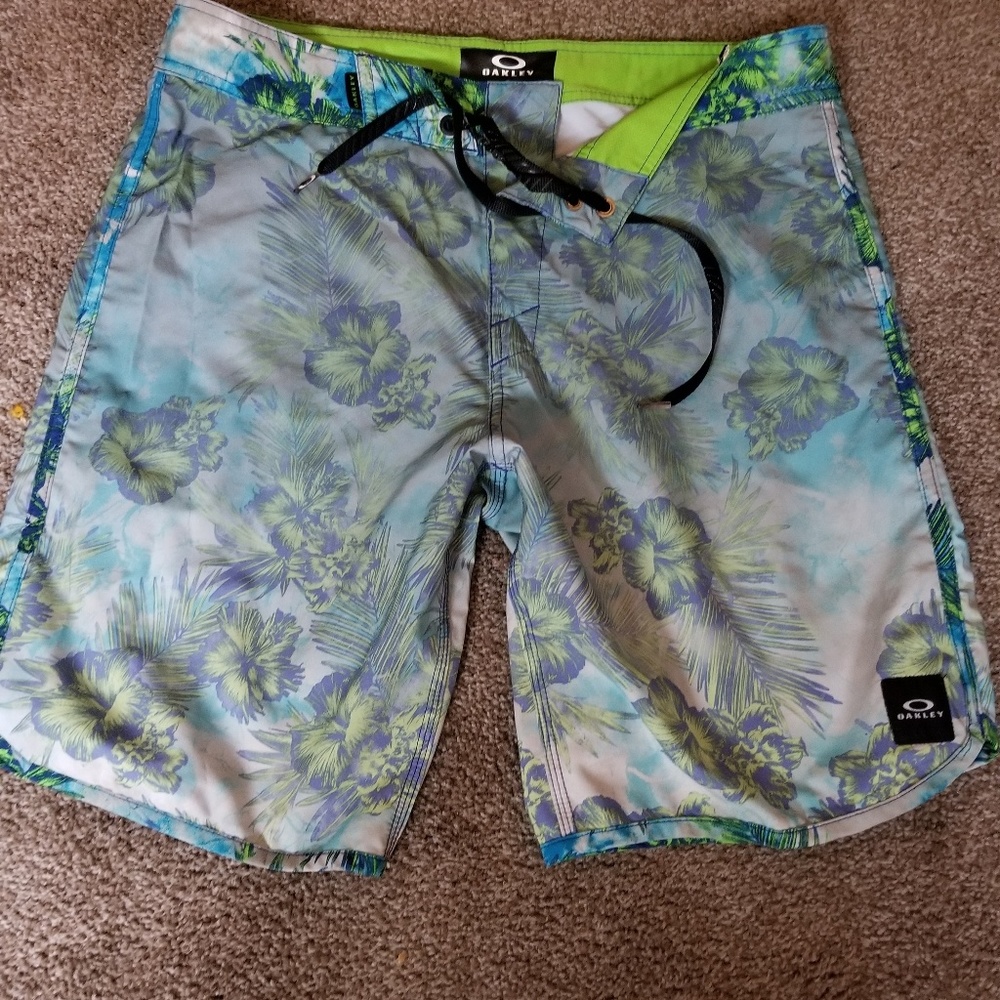 Oakley board shorts